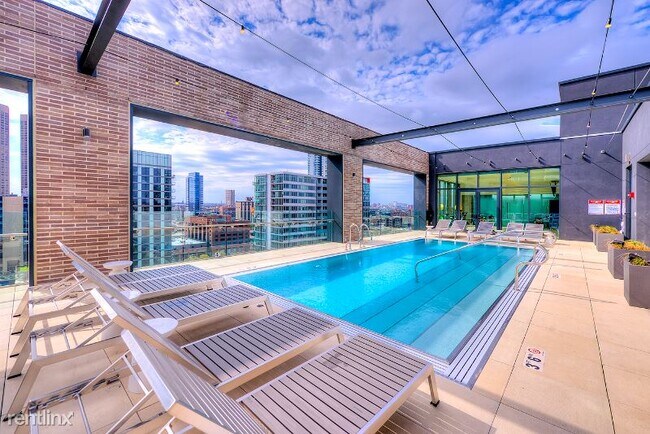 Foto del edificio - 2 br, 2 bath Condo - 162 N Des Plaines