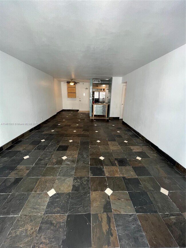 Foto del edificio - 1200 West Ave