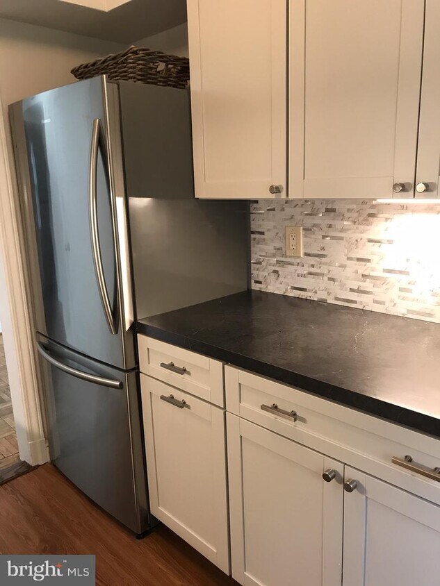 Primary Photo - 2728 Ordway St NW