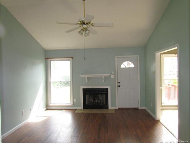 Building Photo - 1411 Furnish Dr