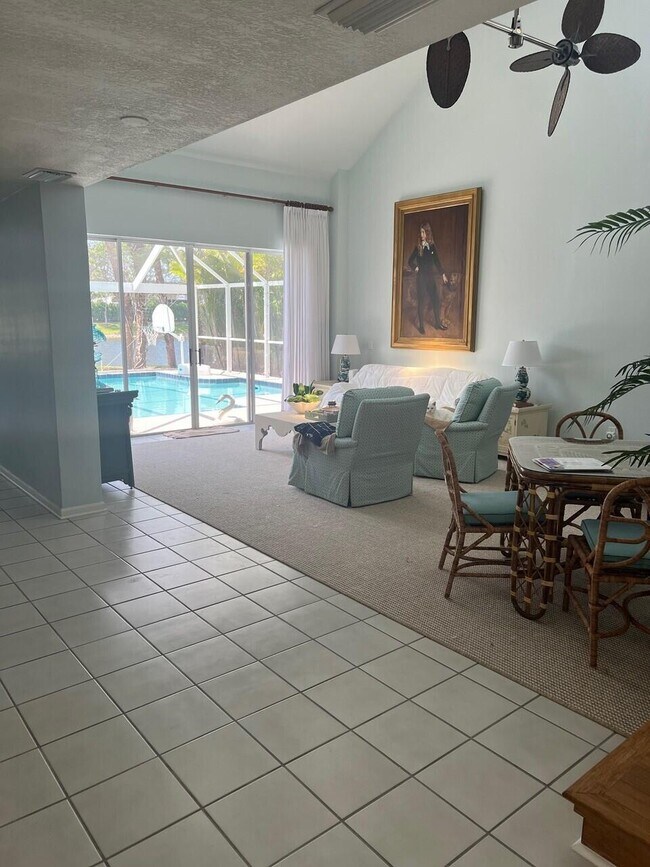 Foto del edificio - 9230 Heathridge Dr