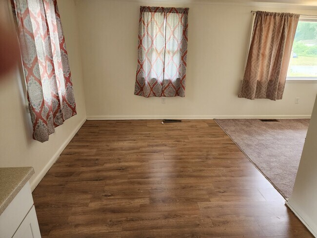 Foto del edificio - 2316 Hudson Dr