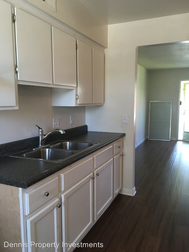 Foto del edificio - 8510 Henderson Rd