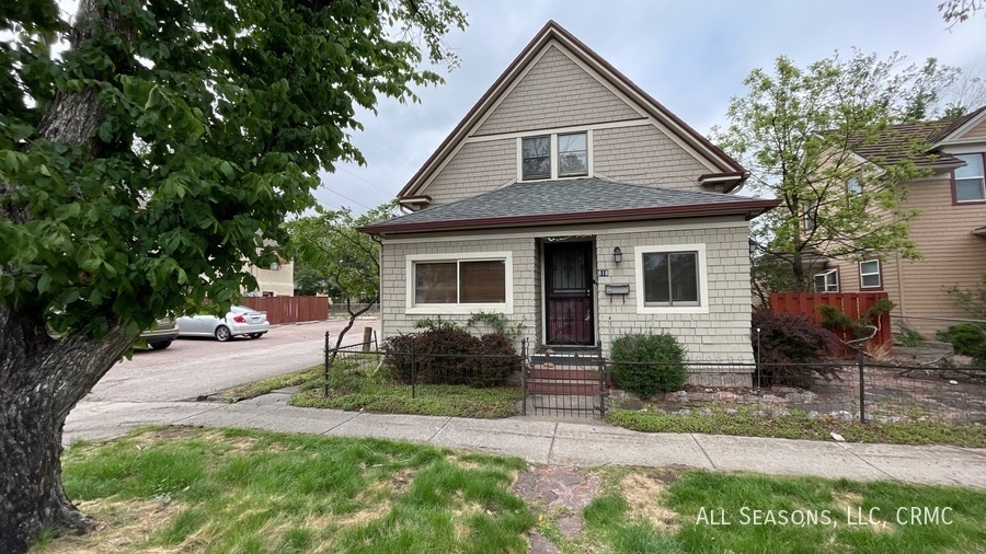 Photo - 418 E Dale St-
