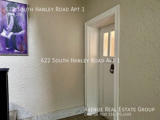 Building Photo - Spacious 3-Bed, 2-Bath Furnished Apartment...