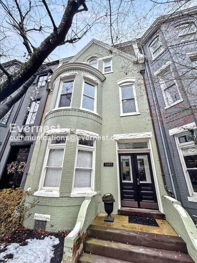 Foto del edificio - 1605 Grove Ave