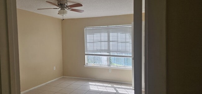 Photo - 2 bedroom 1 bath condo Near the Loop