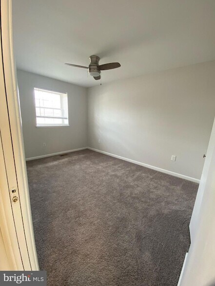 Foto del edificio - 1124 Chesapeake Dr