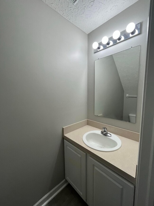 Foto del edificio - 5171 Mantua Dr