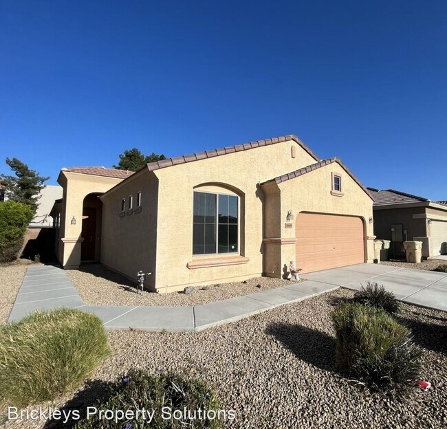 Foto del edificio - 3 br, 2 bath House - 10419 N 52nd Dr.