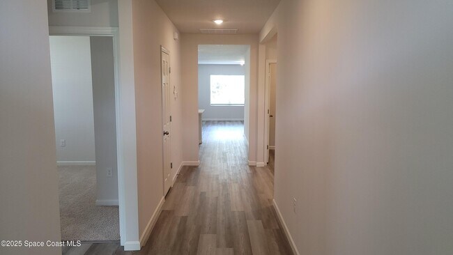 Foto del edificio - 583 Mimosa St SW
