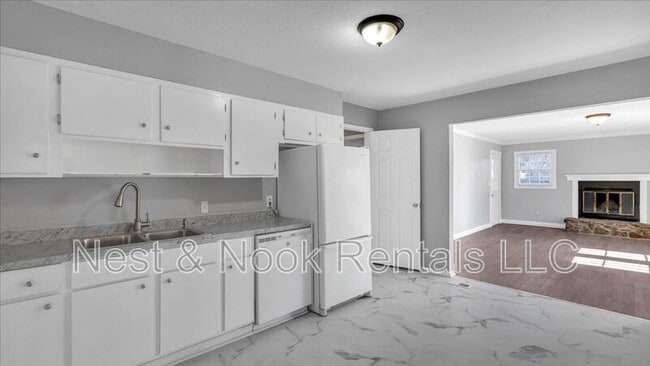 Foto del edificio - 2923 S Irvington Ave
