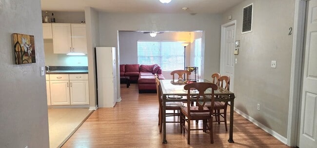 Foto del edificio - 816 SW 9th St