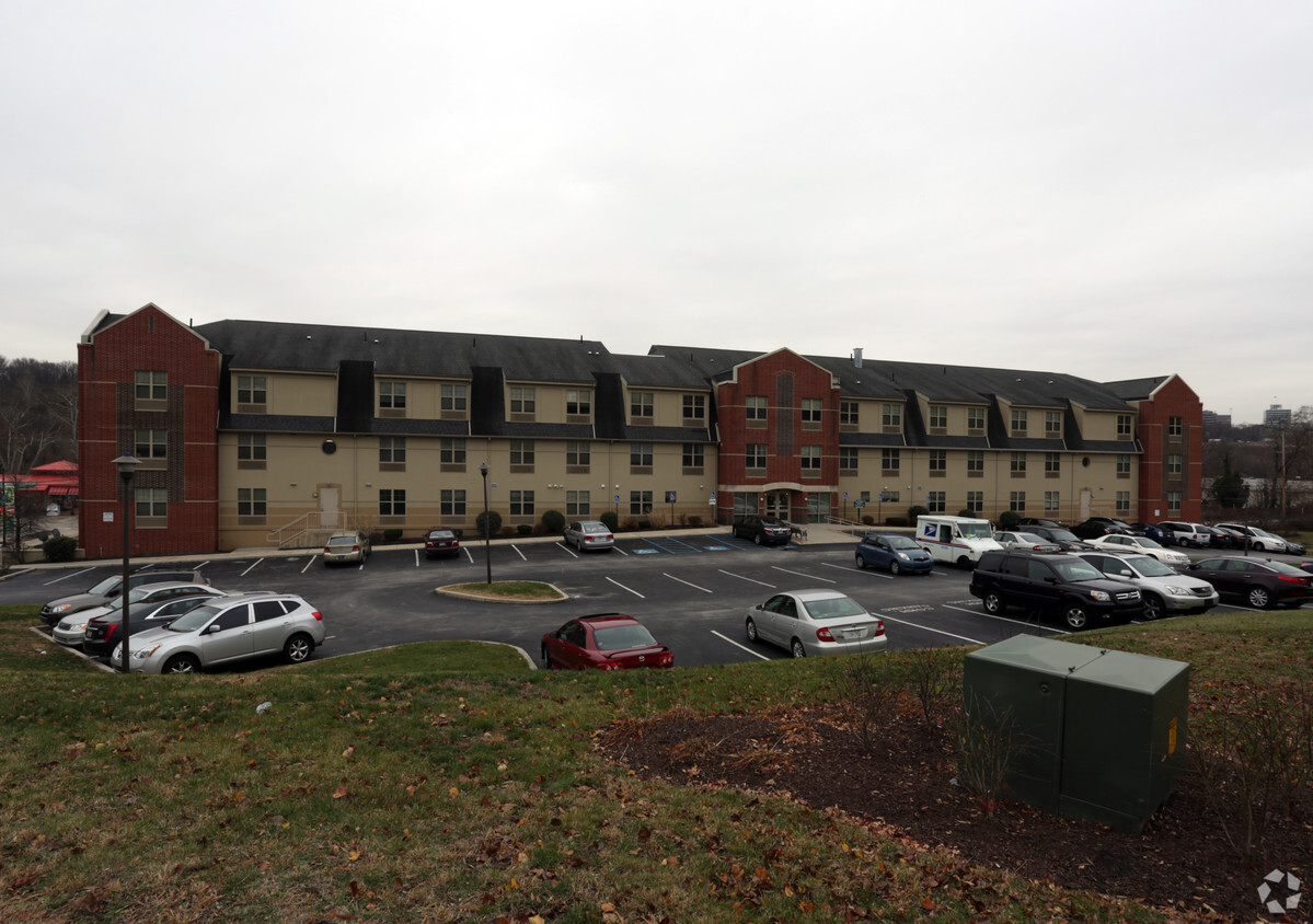 Building Photo - Schuykill Falls