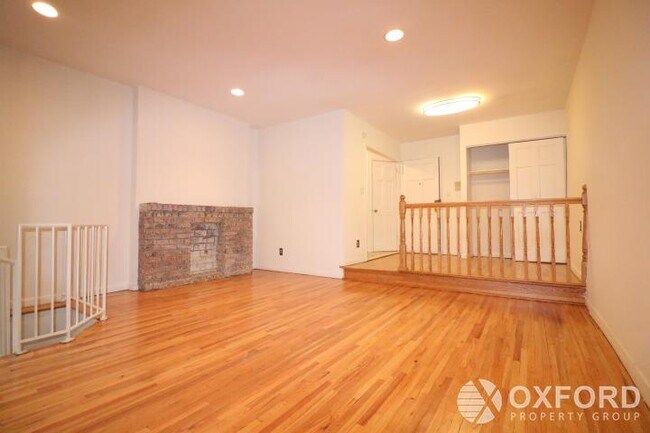 Building Photo - 14 West 88th Street