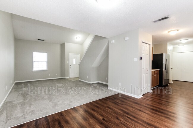 Foto del edificio - 47 Snowflake Cir