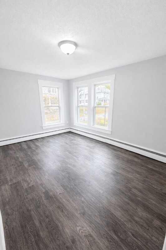 Foto del edificio - 37 Maple St