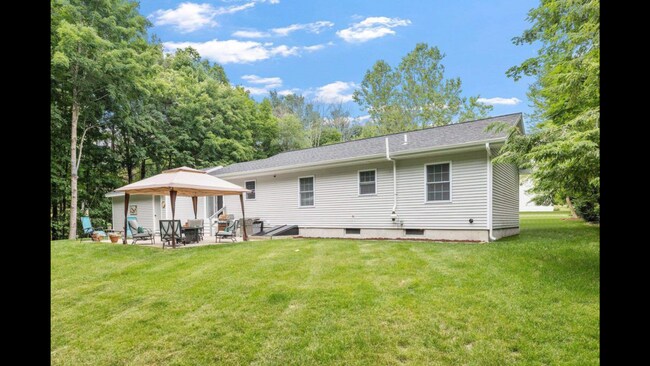 Patio trasero y terraza - 8 Edgewood Ter