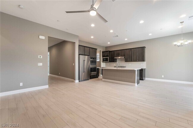 Foto del edificio - 703 Cadence View Way
