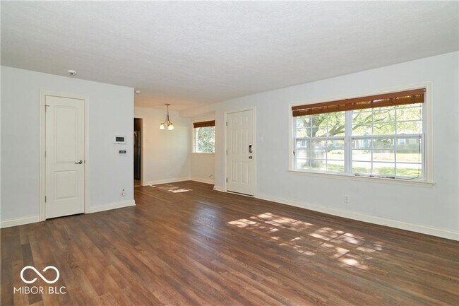 Building Photo - 5524 Haverford Ave