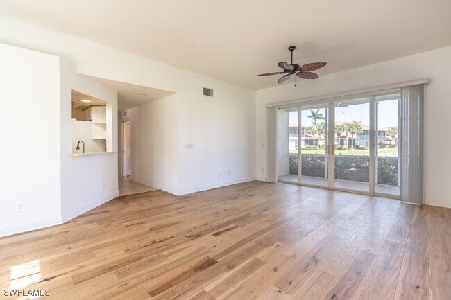 Foto del edificio - 25106 Peacock Ln