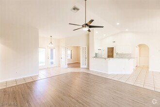 Building Photo - 1156 SW 44th Terrace