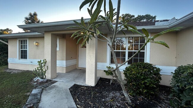 Photo - Charming 3-Bed, 2-Bath Home in Lehigh Acre...