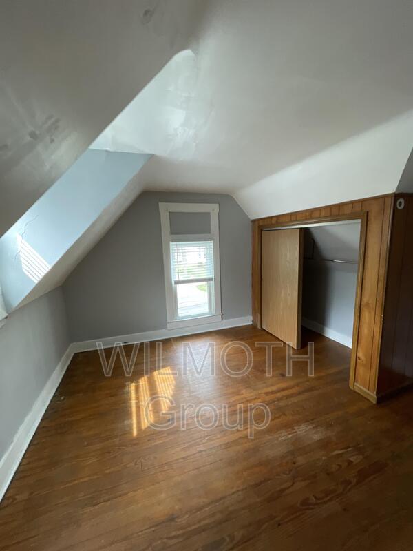 405 W Main St, Crawfordsville, IN 47933 Condo for Rent in