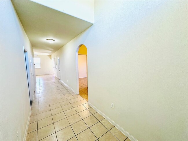 Foto del edificio - 19309 W.T. Gallaway St