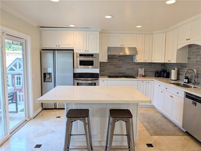 Foto del edificio - 3527 Cricklewood St