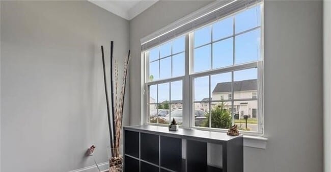 Building Photo - Spacious 3BR/2 BA Townhome Located in Caba...