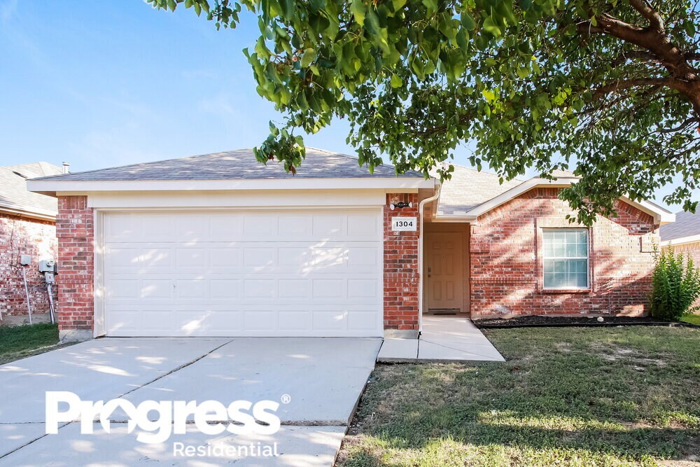 1304 Barrel Run, Haslet, TX 76052 House for Rent in Haslet, TX