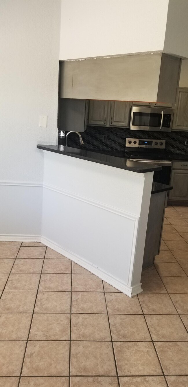 Foto del edificio - 4712 Oxford Dr