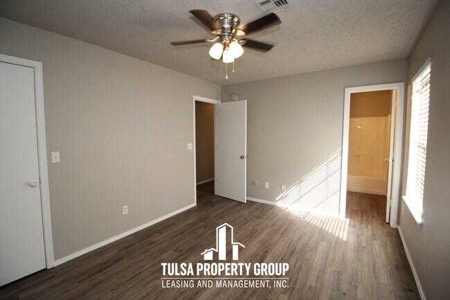 Foto del edificio - 1741 Lexington Rd