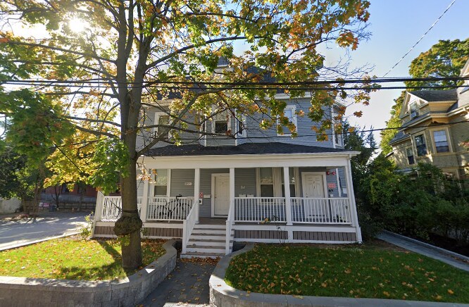 Primary Photo - 12 Harris St