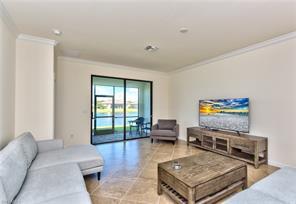 Building Photo - 9093 Glenforest Dr