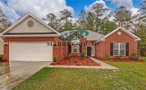 Primary Photo - Beautiful Home in Berwick!