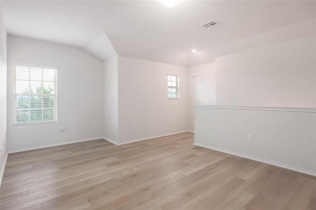 Building Photo - 10205 Gertrudis Lp