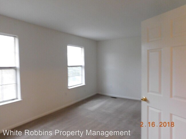 Building Photo - 2 br, 2.5 bath House - 208 Britain Court