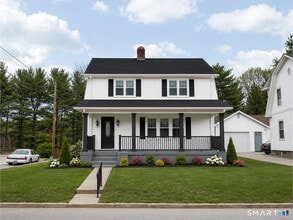 Building Photo - 40 Edwin Ave
