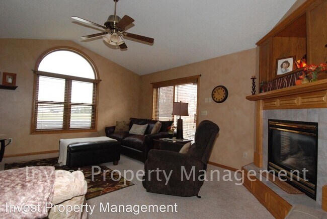 Foto del edificio - 3 br, 2.5 bath House - 21704 Rouillard Blvd