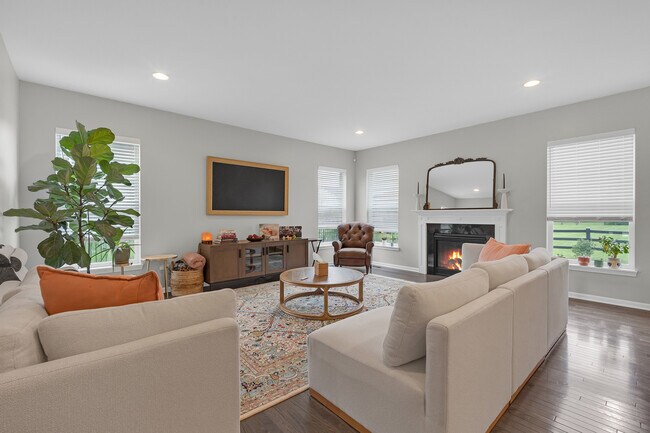 Foto del edificio - 16W674 Hawthorne Ct
