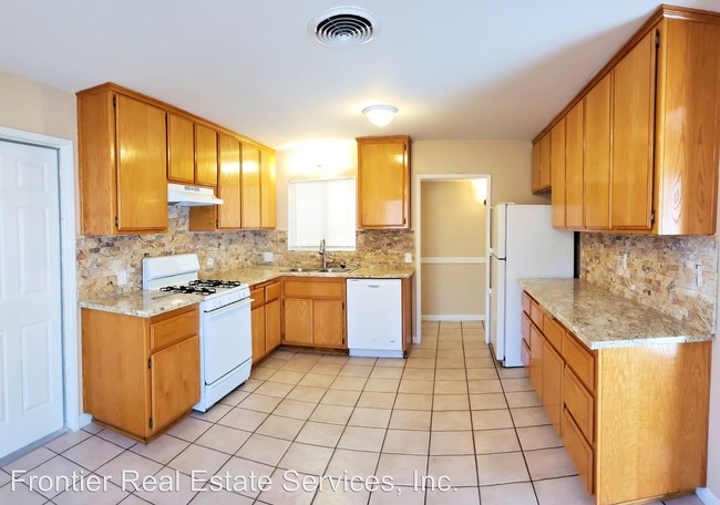 Building Photo - 3 br, 2 bath House - 4218 Kevin Drive