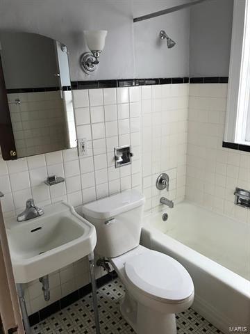 Foto del edificio - 3526 Bamberger Ave