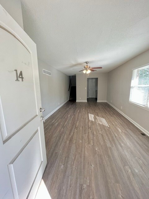 Building Photo - 3710 Wyandotte St