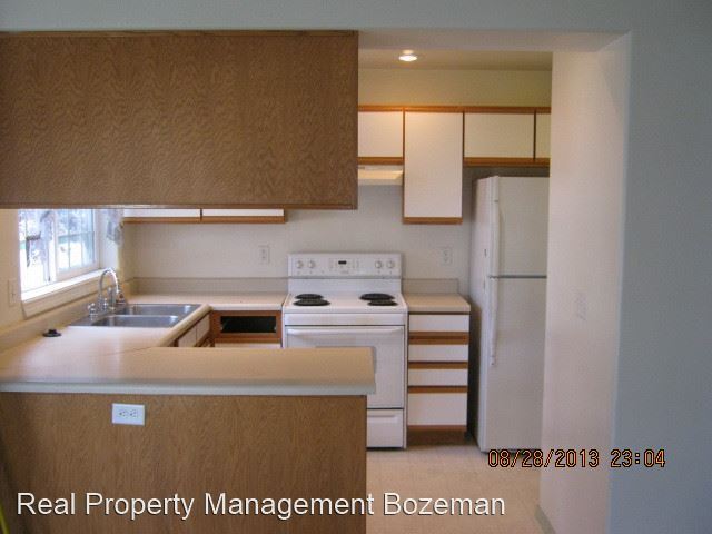 Primary Photo - 3018 W Villard St