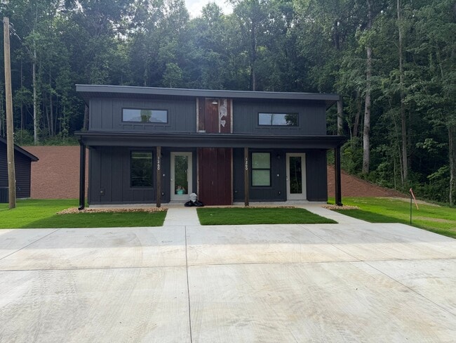 Building Photo - 1260 Tunnel Hill Varnell Rd