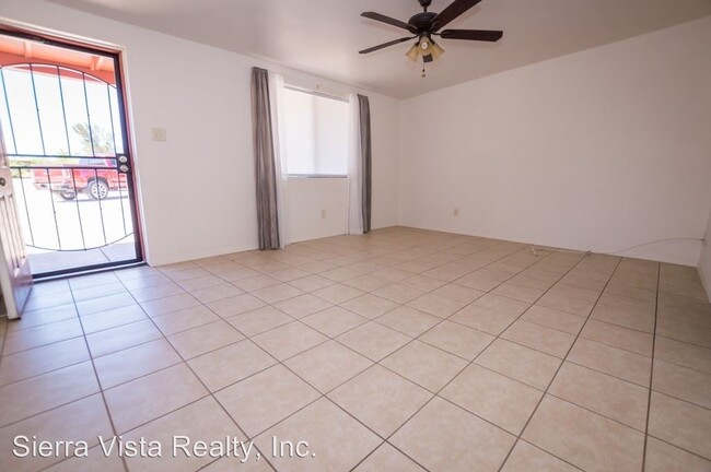 Building Photo - 3799 E Foothills Dr