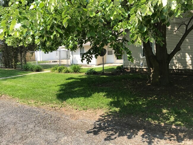 Foto del edificio - 300 Heikes Ave