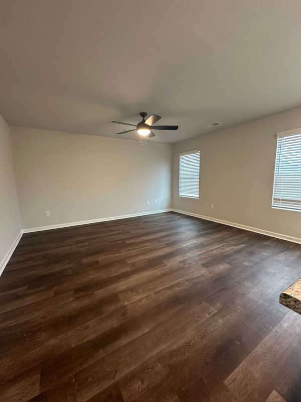 Foto del edificio - 43 River Rock St